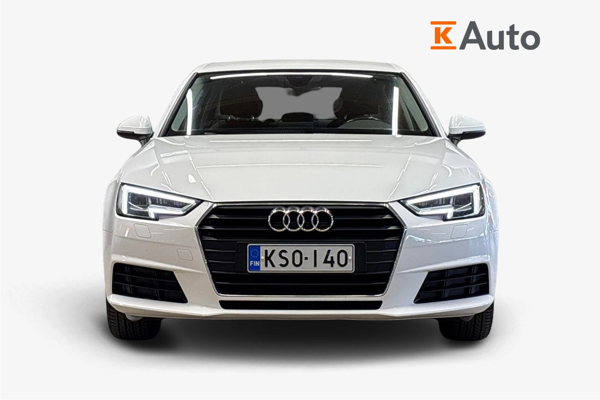 valkoinen Audi A4 2017 kuva 4.