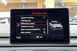 valkoinen Audi A4 2017 kuva 18.