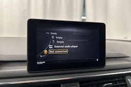 Valkoinen Audi A4 2017 kuva 18.