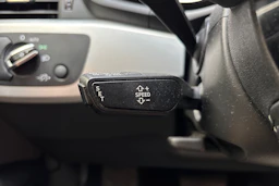 musta Audi A4 2017 kuva 21.