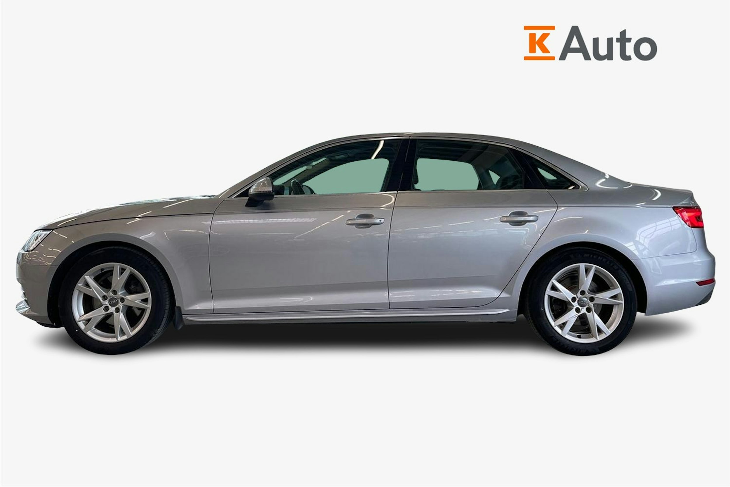 Hopea Audi A4 2017 kuva 6.
