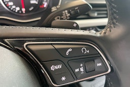 Hopea Audi A4 2017 kuva 19.