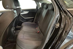 musta Audi A4 2017 kuva 10.