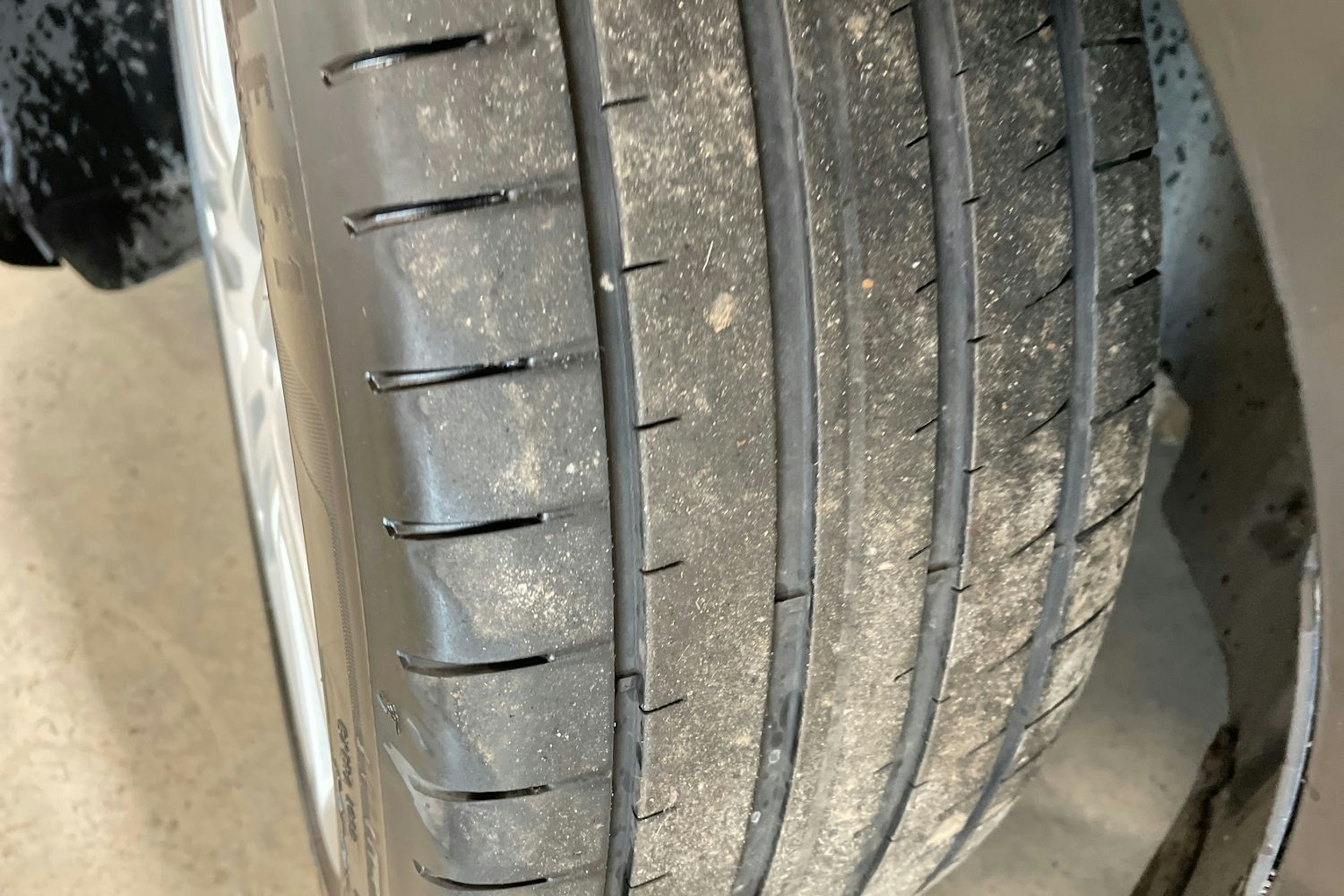 musta Audi A4 2017 kuva 13.