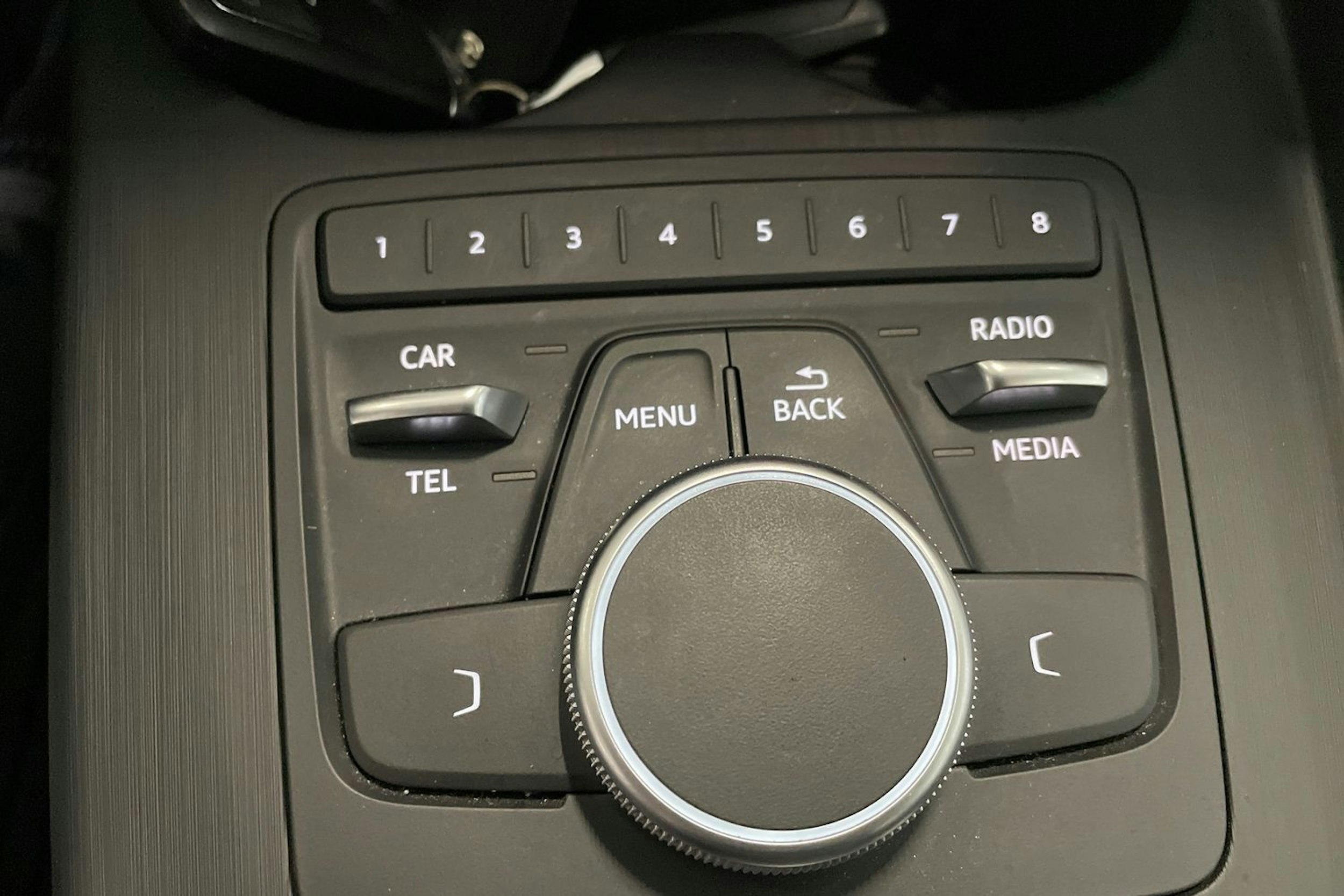 musta Audi A4 2017 kuva 26.