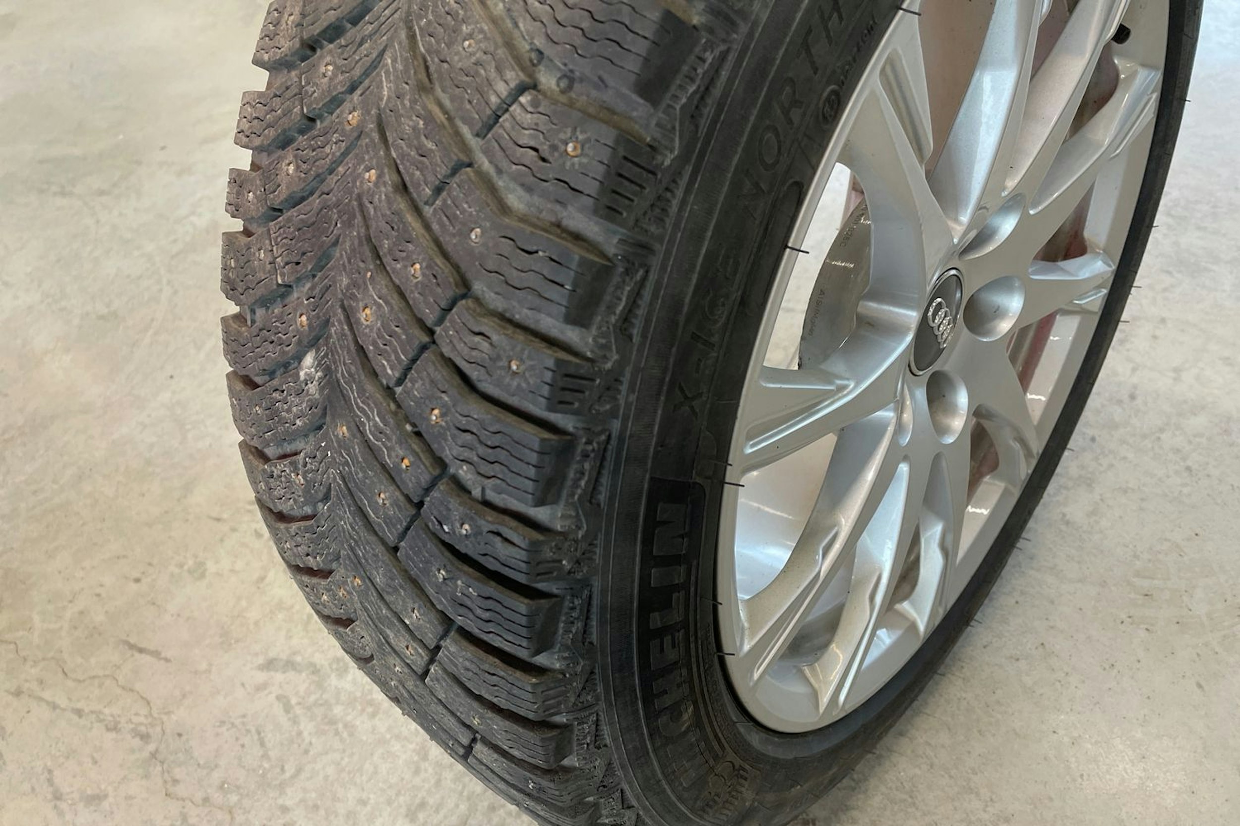 musta Audi A4 2017 kuva 34.