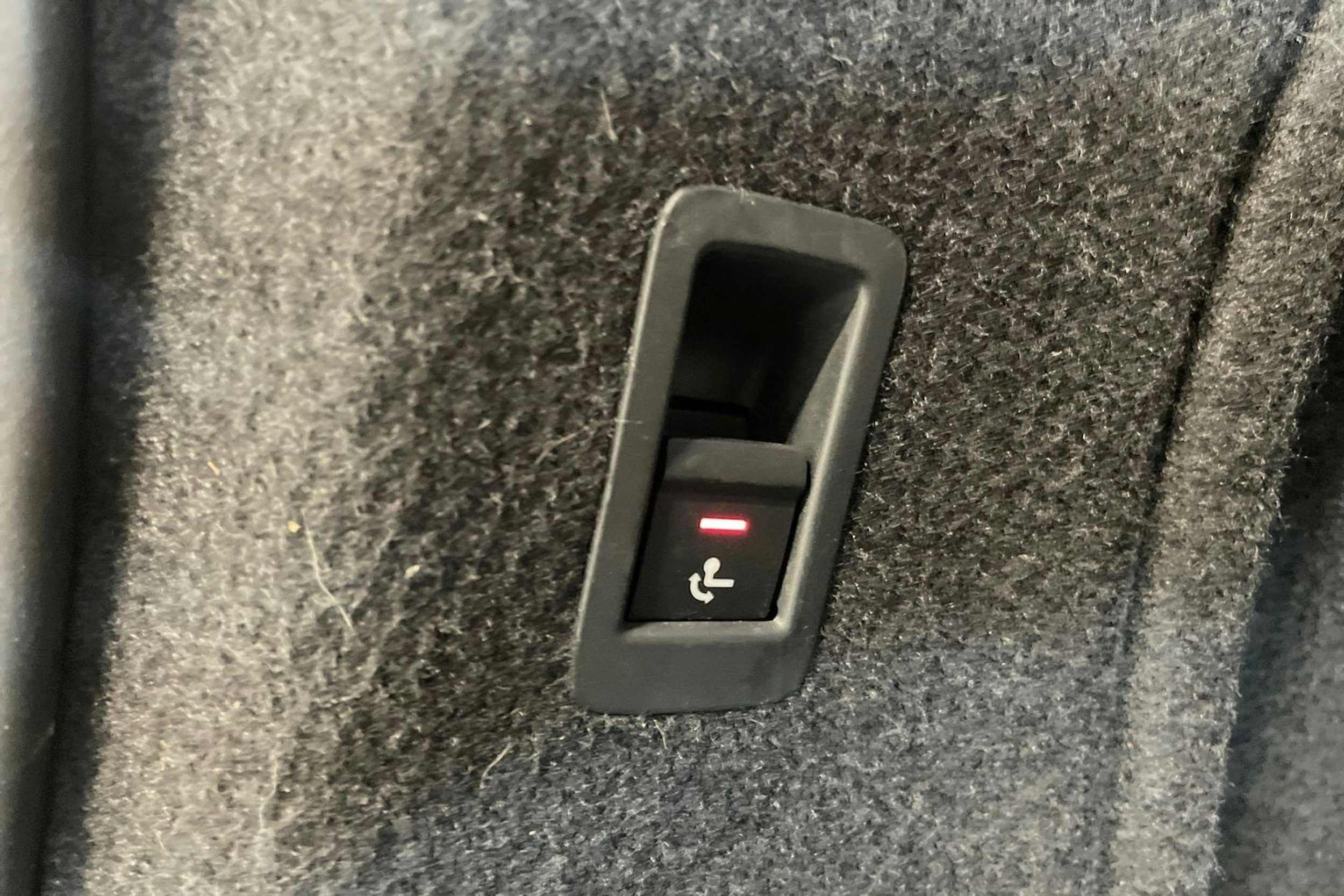 musta Audi A4 2017 kuva 35.