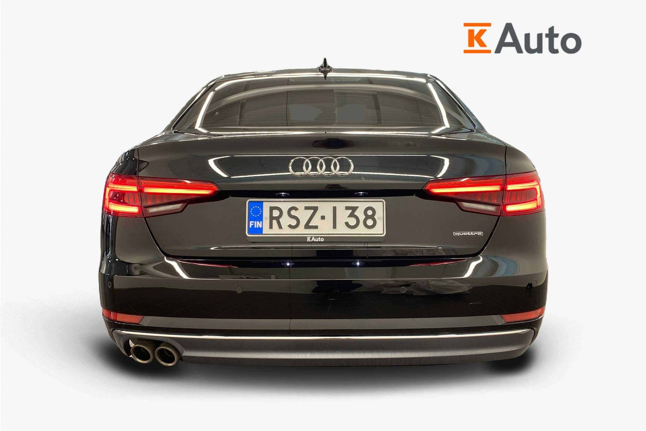 Musta Audi A4 2017 kuva 3.