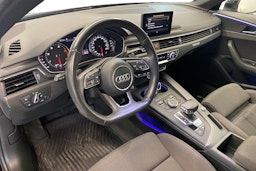 Musta Audi A4 2017 kuva 7.