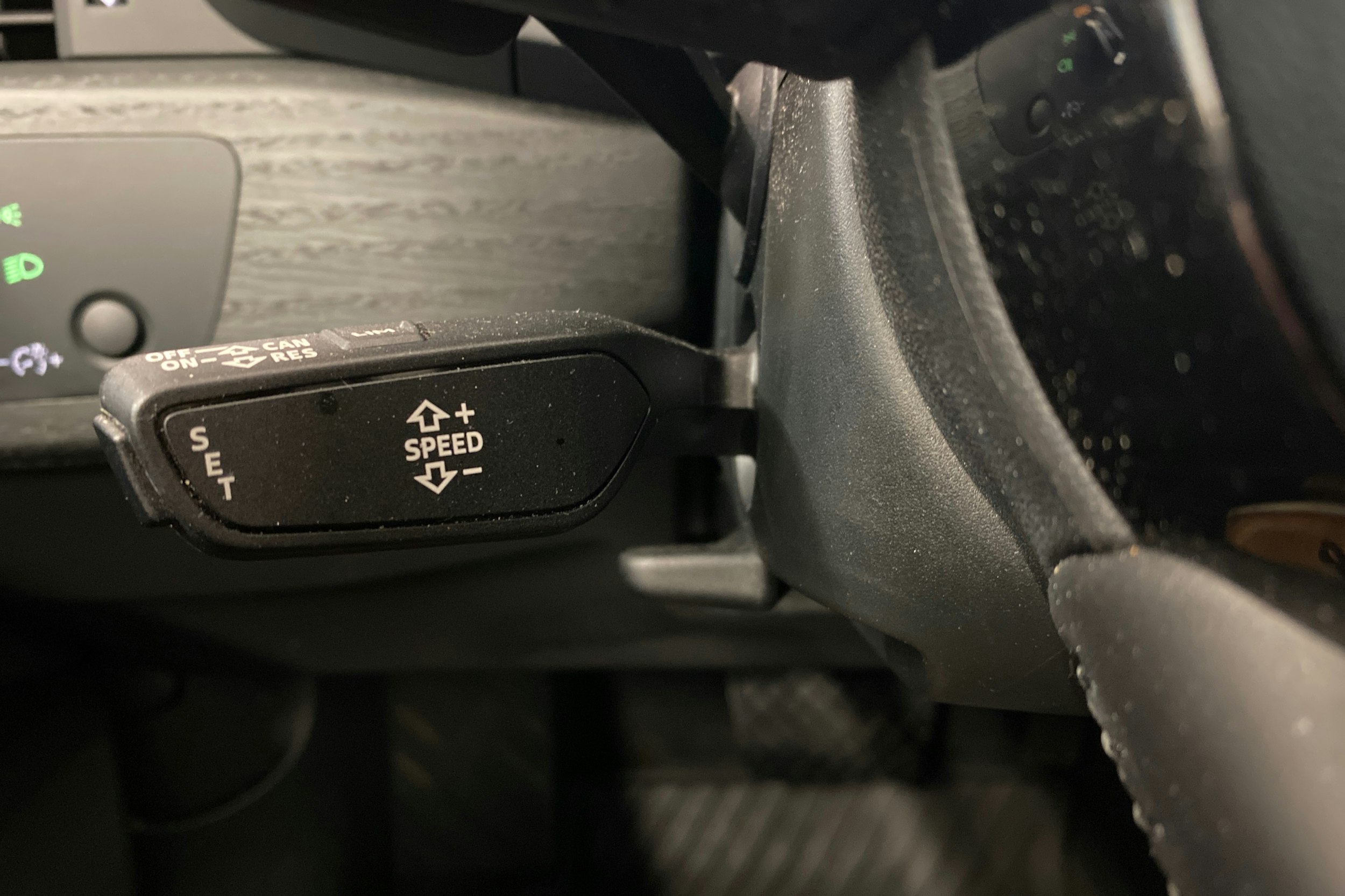 Musta Audi A4 2017 kuva 19.