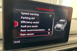 Musta Audi A4 2017 kuva 27.