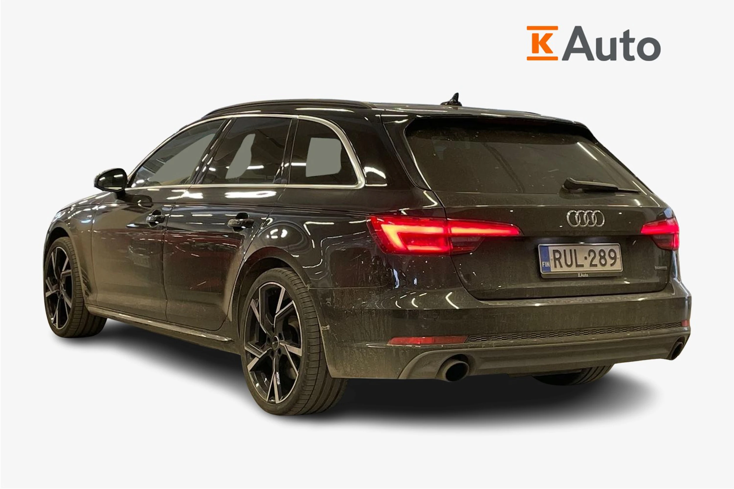 musta Audi A4 2017 kuva 2.