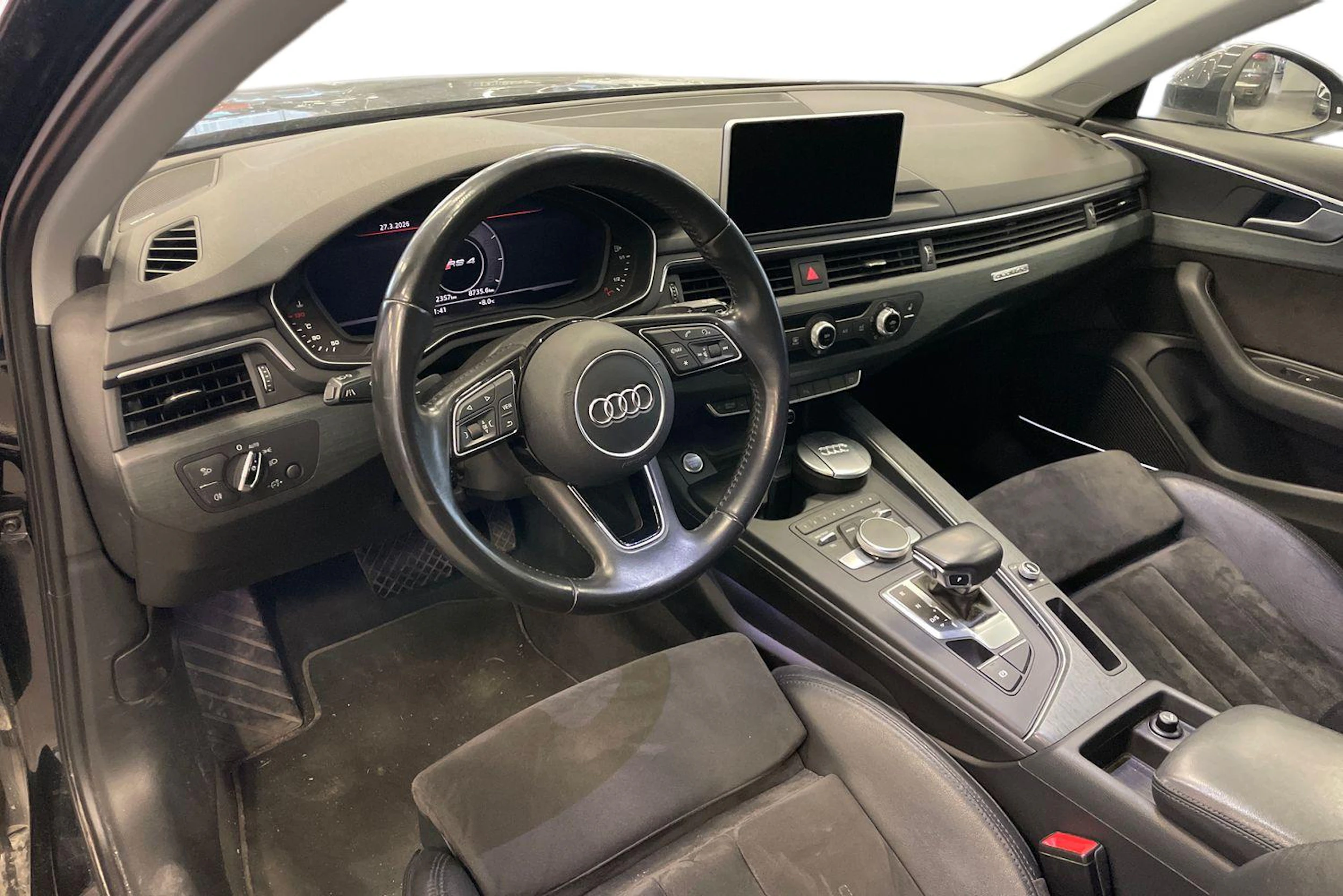 musta Audi A4 2017 kuva 3.