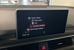 musta Audi A4 2017 kuva 18.