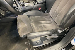 musta Audi A4 2017 kuva 19.