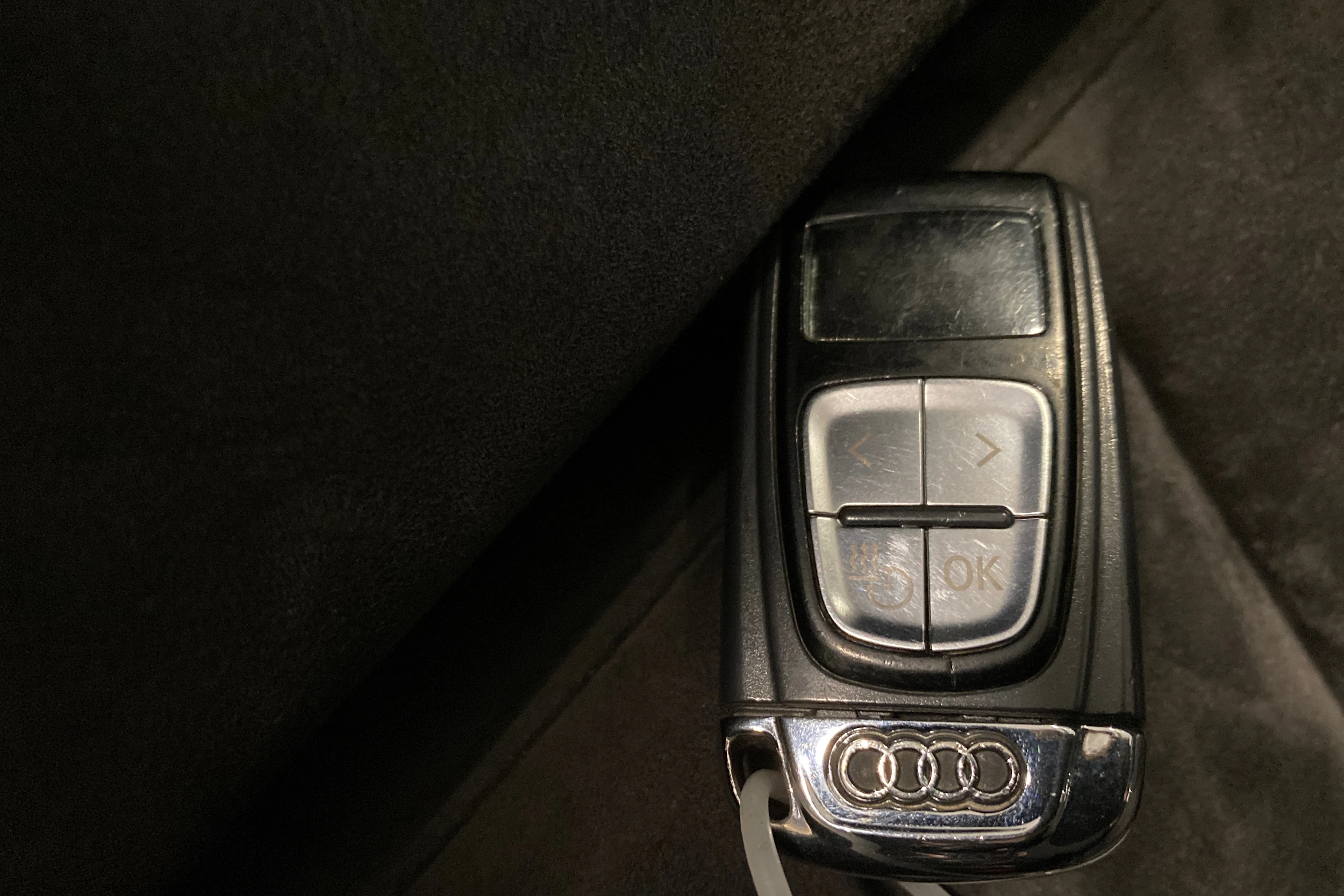 ruskea (beige) Audi A4 2017 kuva 28.