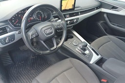valkoinen Audi A4 2017 kuva 3.