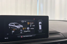 valkoinen Audi A4 2017 kuva 29.