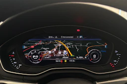 valkoinen Audi A4 2017 kuva 30.