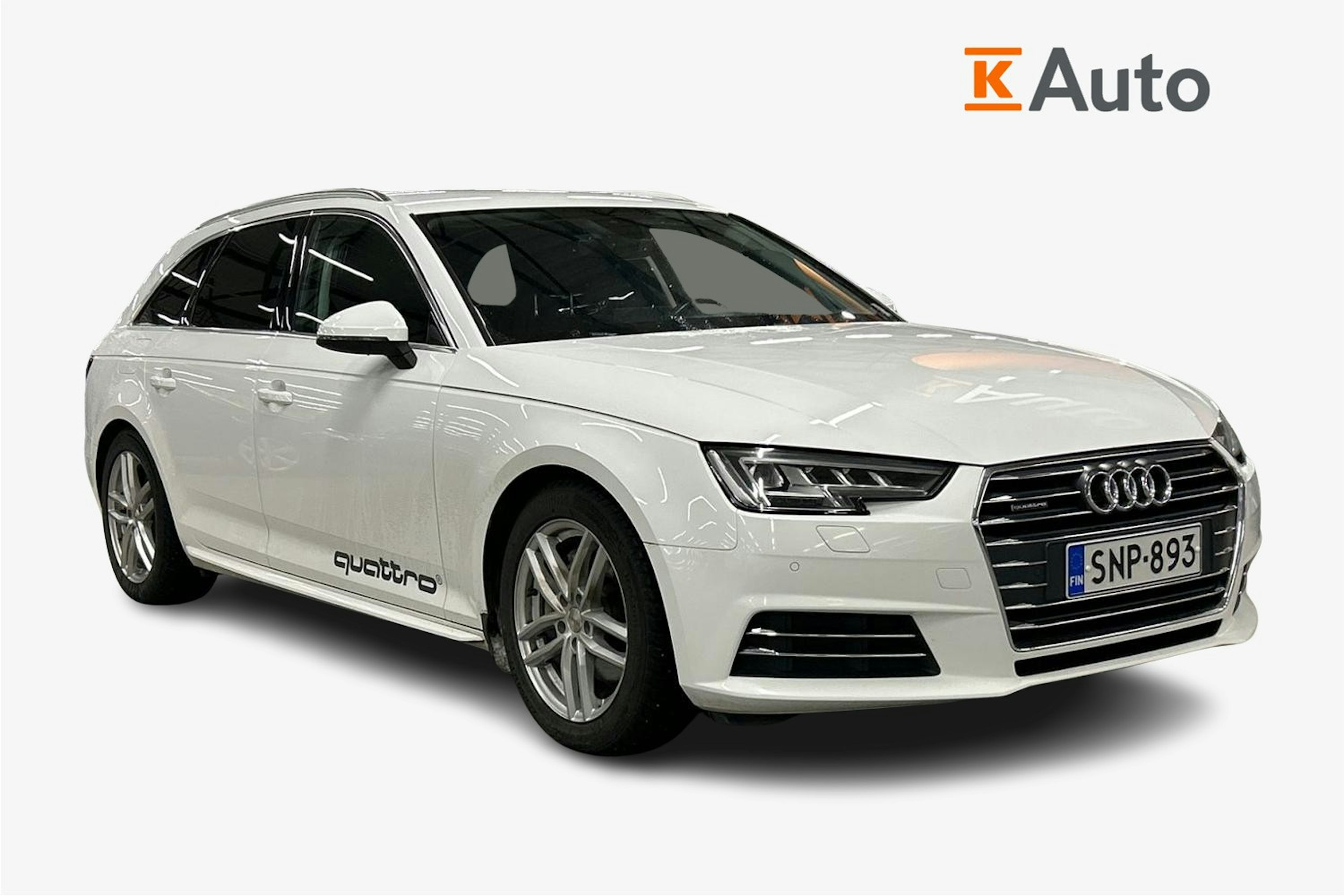 valkoinen Audi A4 2017 kuva 1.