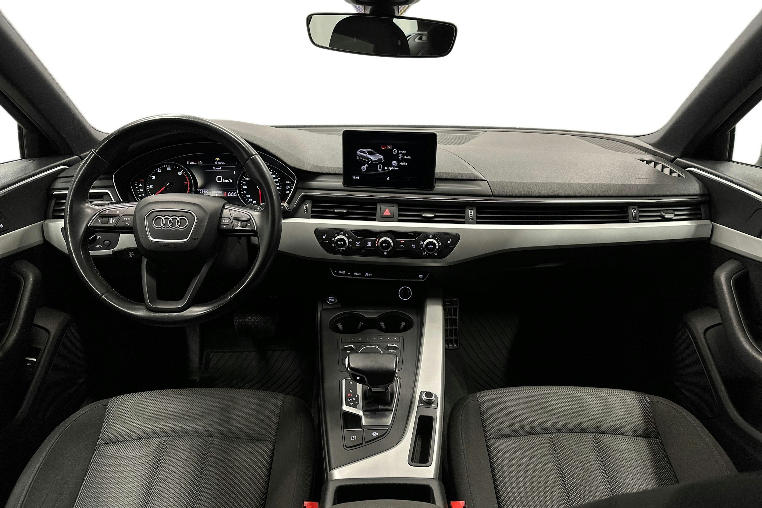 musta Audi A4 2017 kuva 9.