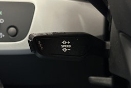 musta Audi A4 2017 kuva 20.