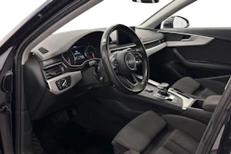 sininen Audi A4 2017 kuva 6.