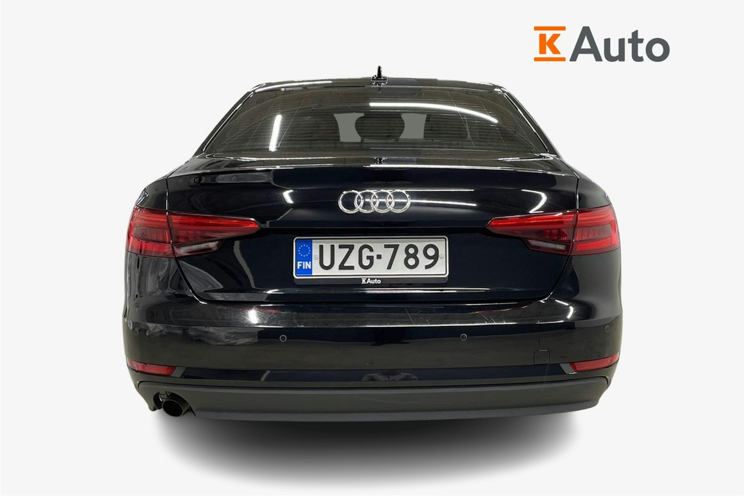 musta Audi A4 2017 kuva 3.
