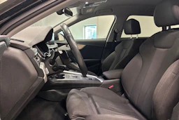 musta Audi A4 2018 kuva 23.