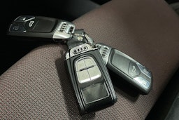 Valkoinen Audi A4 2017 kuva 15.