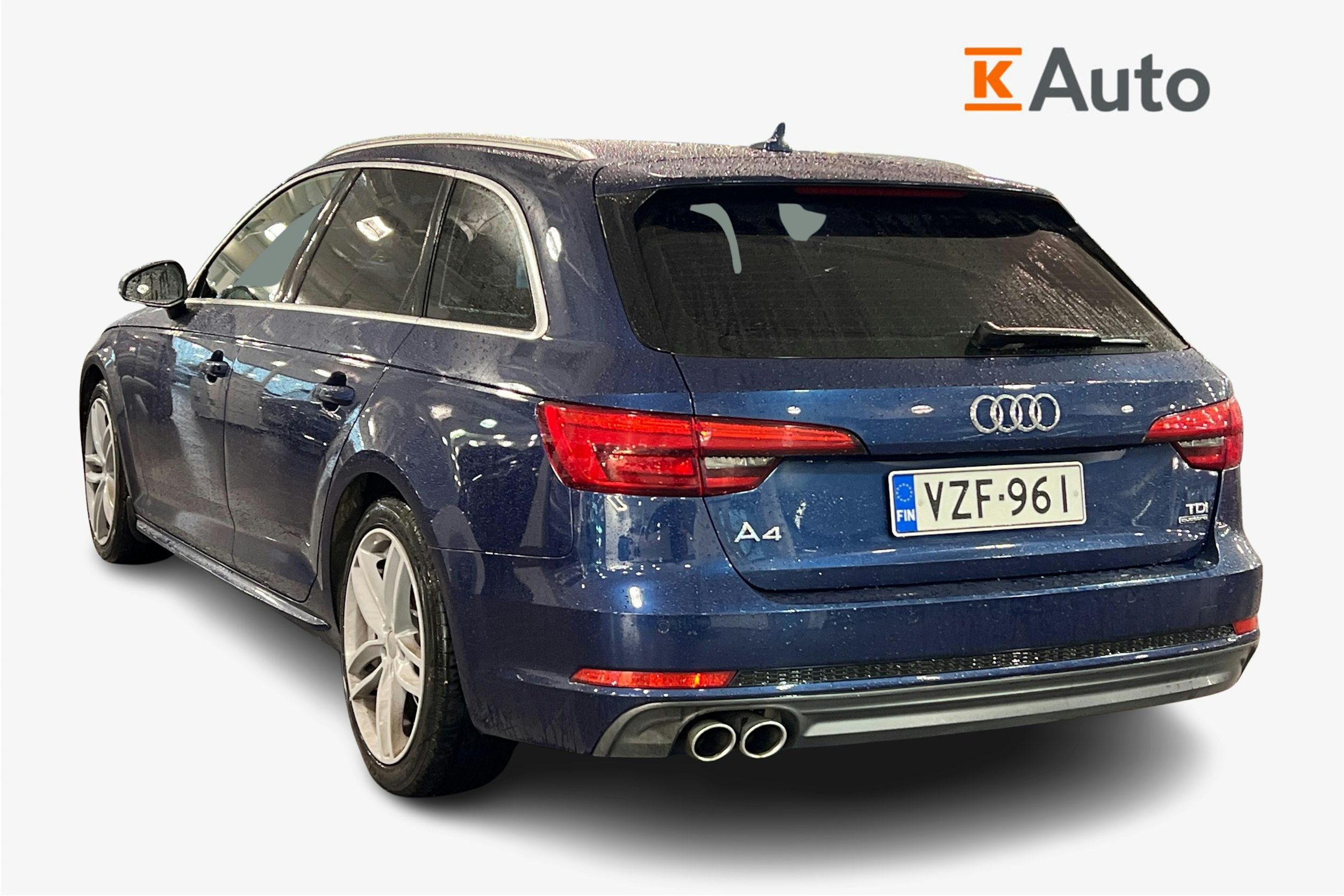 sininen Audi A4 2017 kuva 2.