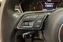 musta Audi A4 2017 kuva 14.