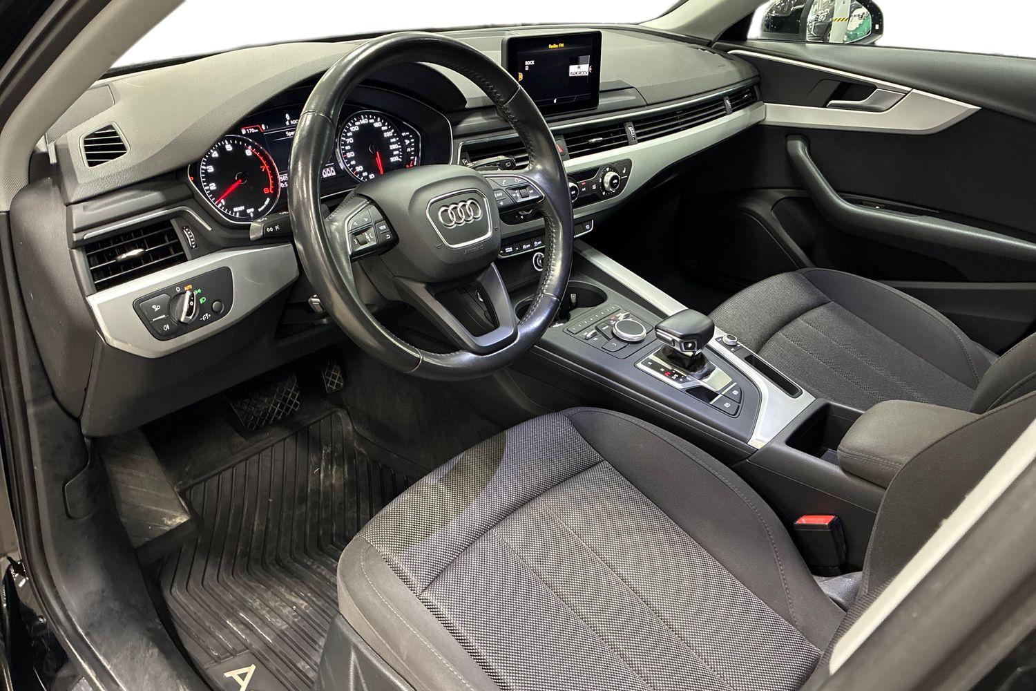 Audi A4 2017, kuva 6/30