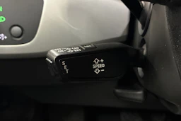 musta Audi A4 2017 kuva 15.