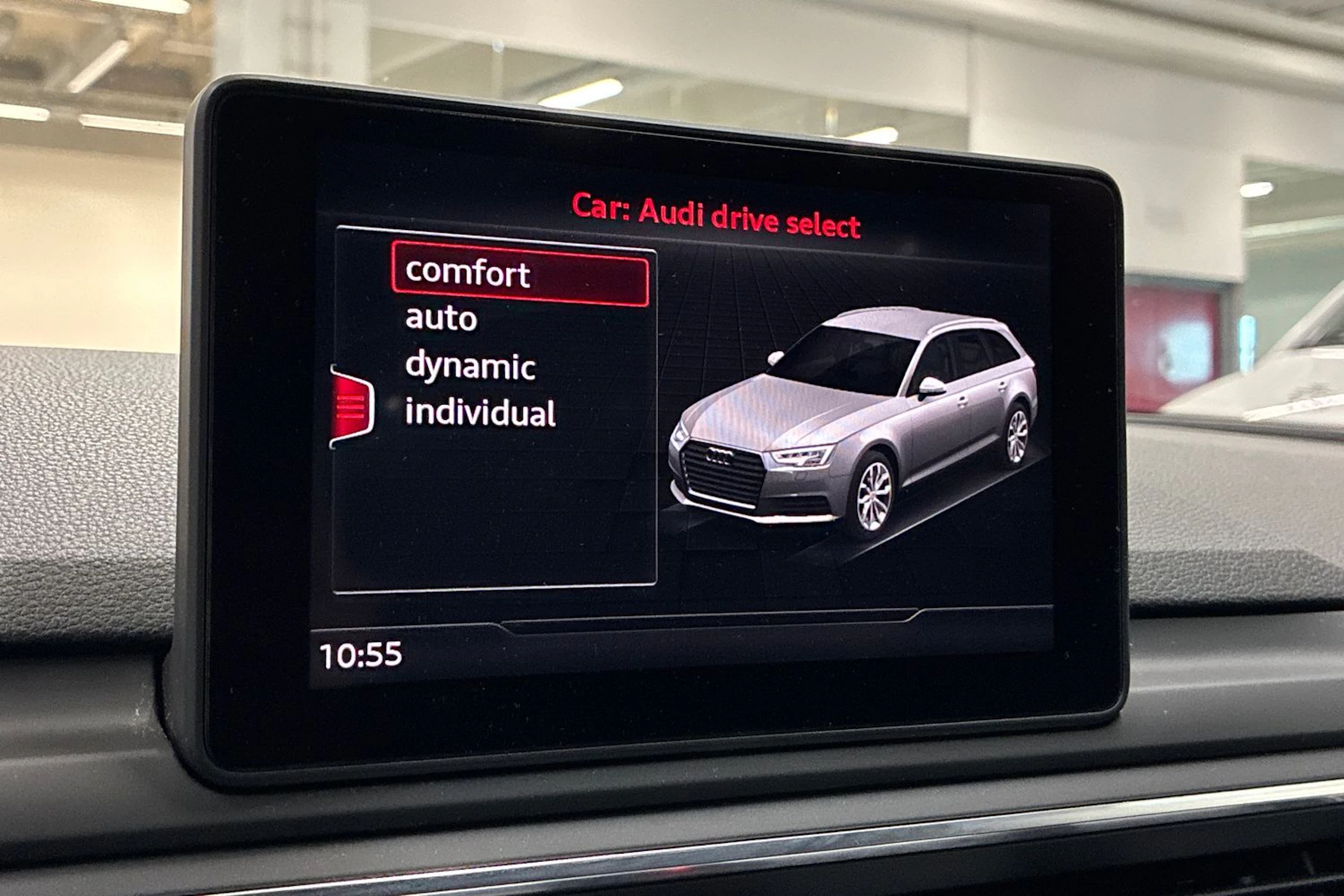 musta Audi A4 2017 kuva 23.
