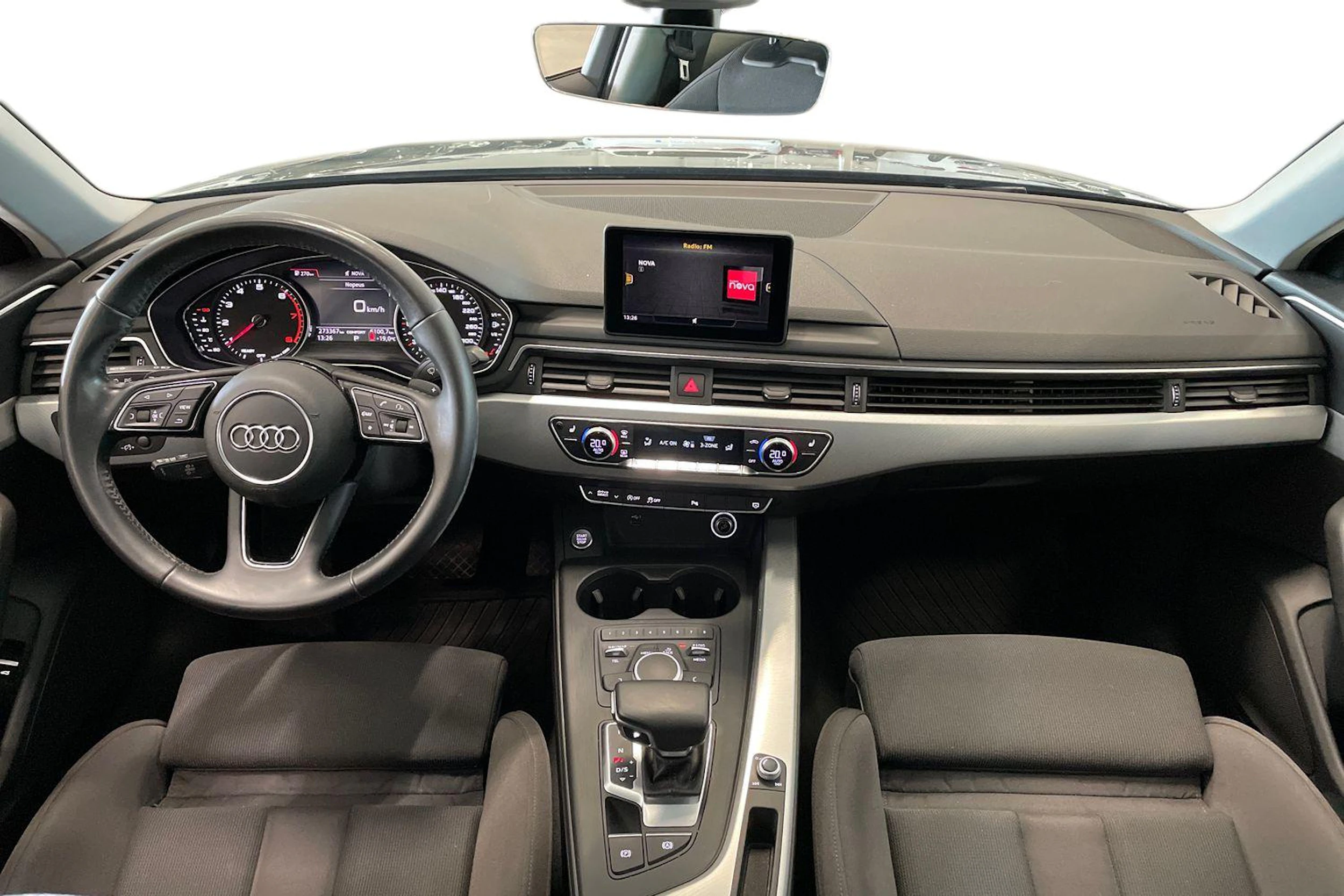 vihreä Audi A4 2018 kuva 9.