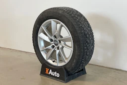 vihreä Audi A4 2018 kuva 13.
