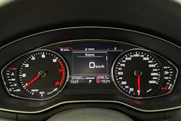 vihreä Audi A4 2018 kuva 17.