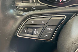 vihreä Audi A4 2018 kuva 19.