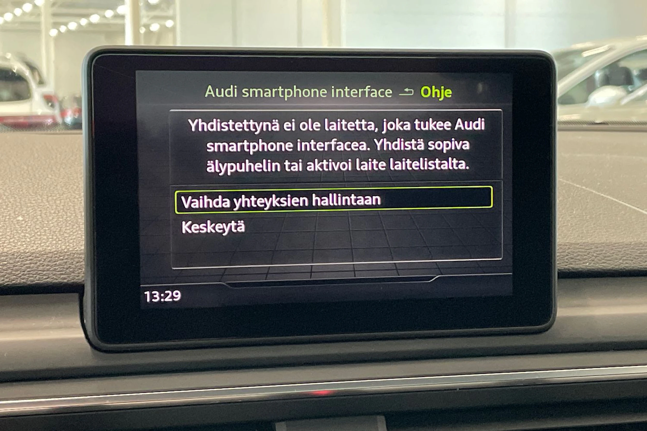 vihreä Audi A4 2018 kuva 24.