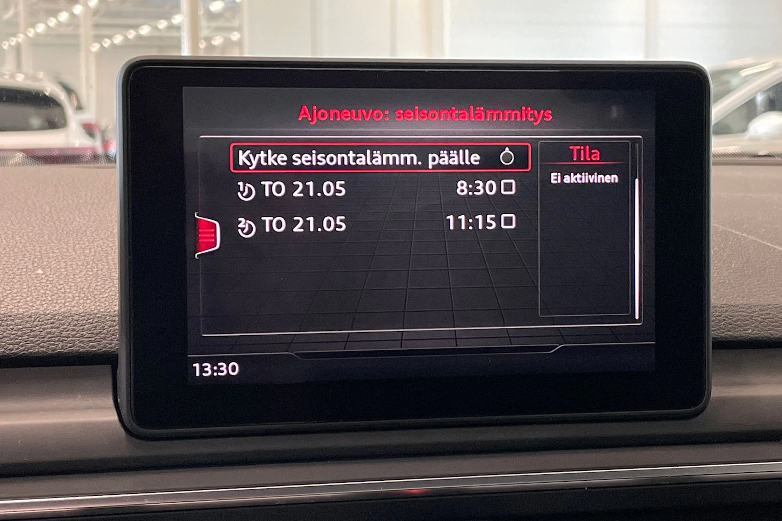 vihreä Audi A4 2018 kuva 26.