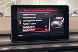 vihreä Audi A4 2018 kuva 27.