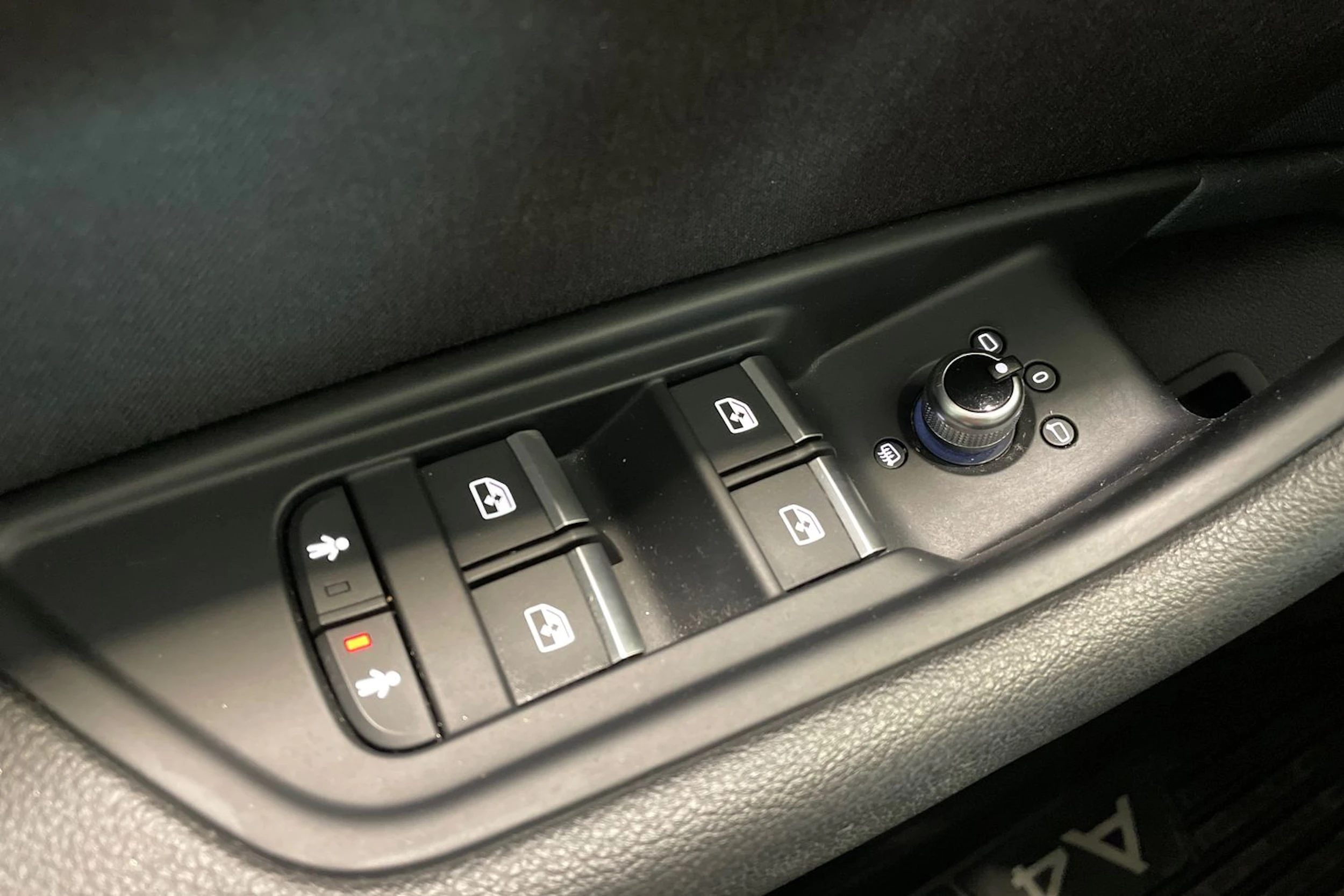 vihreä Audi A4 2018 kuva 32.