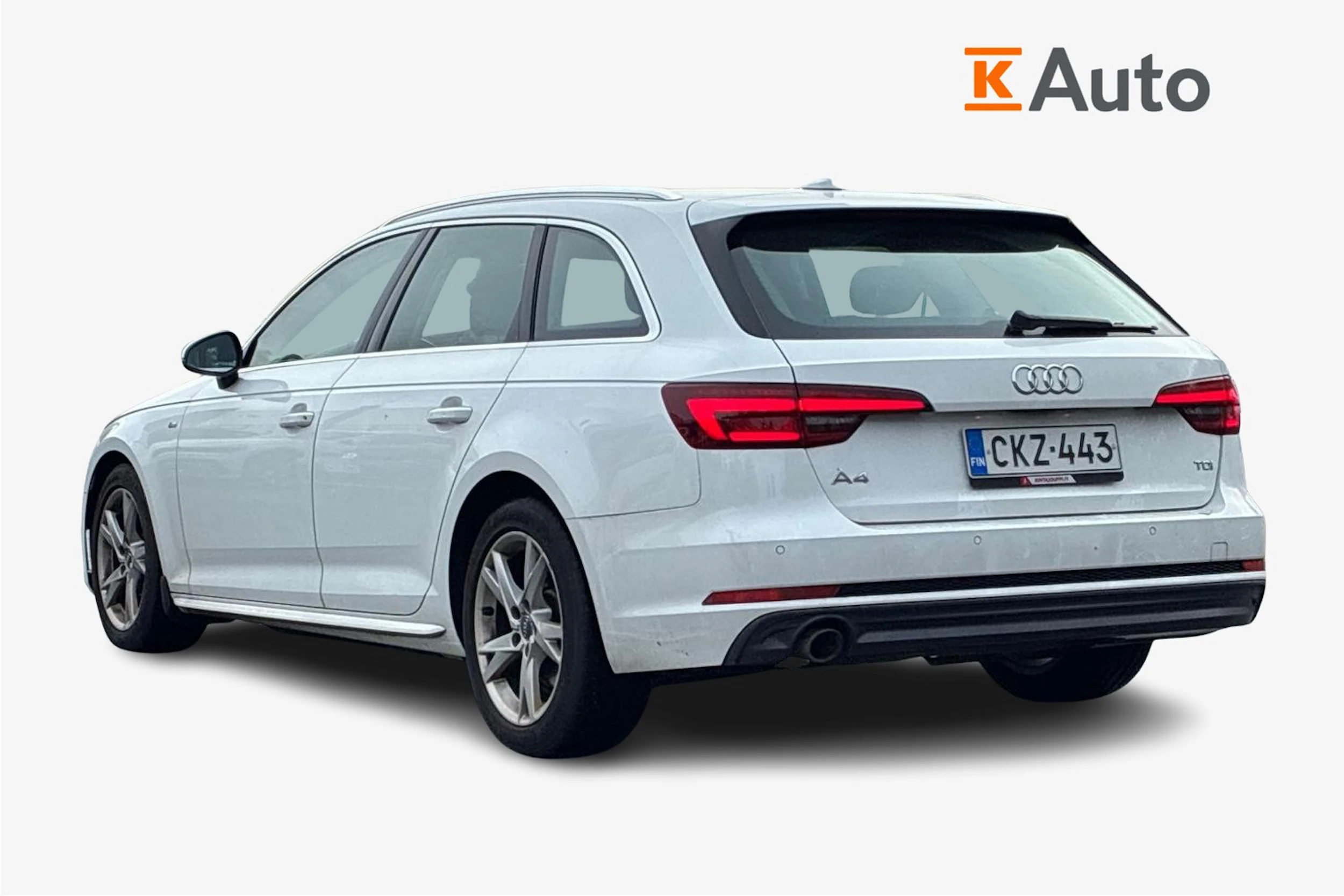 valkoinen Audi A4 2018 kuva 2.