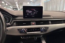 musta Audi A4 2018 kuva 15.