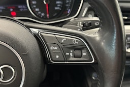 musta Audi A4 2018 kuva 18.