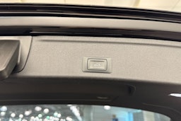 musta Audi A4 2018 kuva 25.