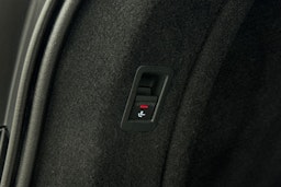 musta Audi A4 2018 kuva 28.