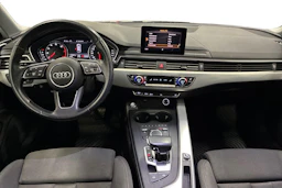 harmaa Audi A4 2018 kuva 7.