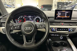 harmaa Audi A4 2018 kuva 11.